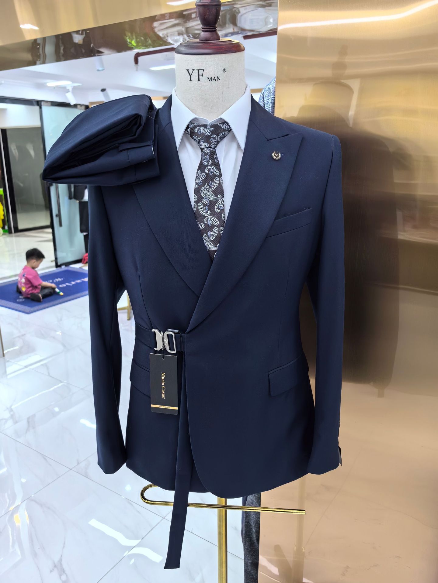 Costum 2 piese pentru bărbați eleganți, de nuntă sau ocazie, stil casual